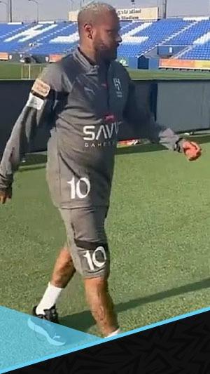 اتهامات الوزن الزائد لا تزال تلاحقه.. نيمار يثير الجدل مع الهلال